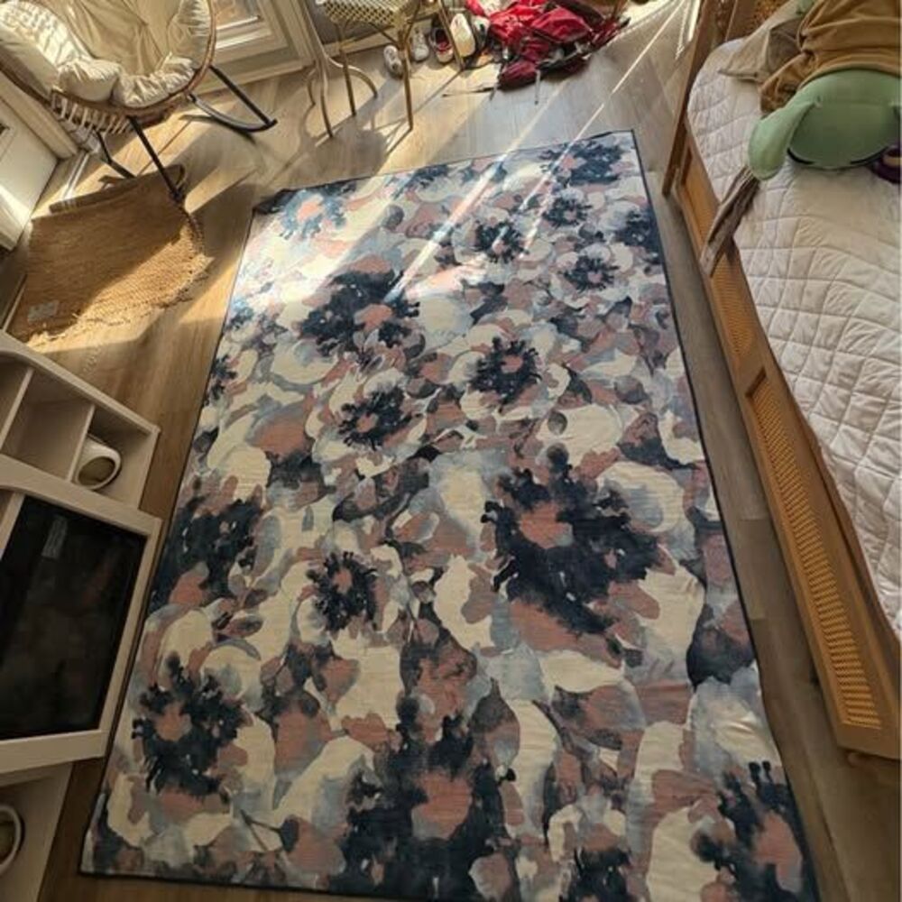 6x9 Ruggable Washable Area Rug + Pad - Picture 2 of 7